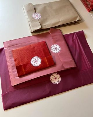 Kalendáře, omalovánky, náramky - to vše pro Vás balím s láskou 💫❤️ každý kousek, který si objednáte, dorazí krásně...